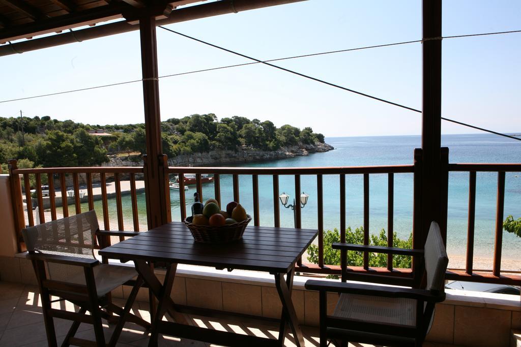 Apartment Aristotelis *