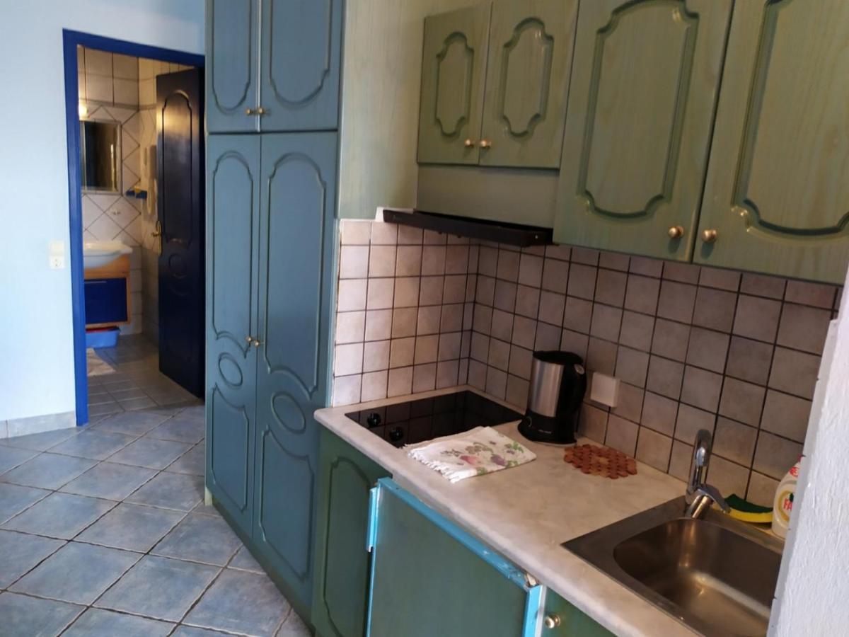 Aristotelis Apartment